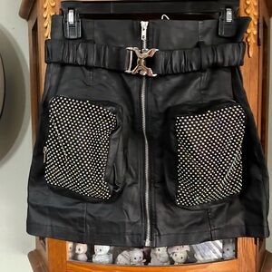 NWT Muy Muy Fancy Collection Zip Front Rhinestone Pocket Faux Leather Skirt